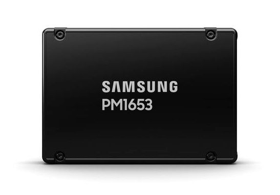  SAS 4 SSD PM1653 